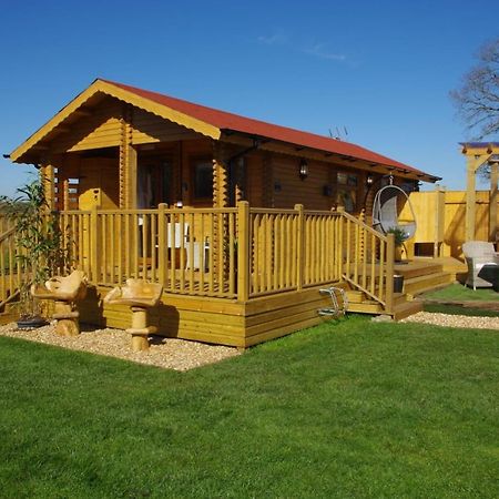 Balmoral Studio Lodge Ellesmere Exterior foto
